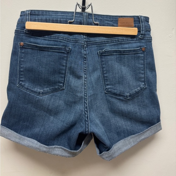 Judy Blue Dark Wash Jean Shorts - Picture 2 of 4